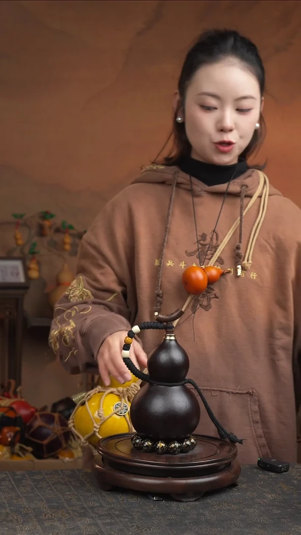 82号葫芦一物一拍  拍拍退退限购拉黑