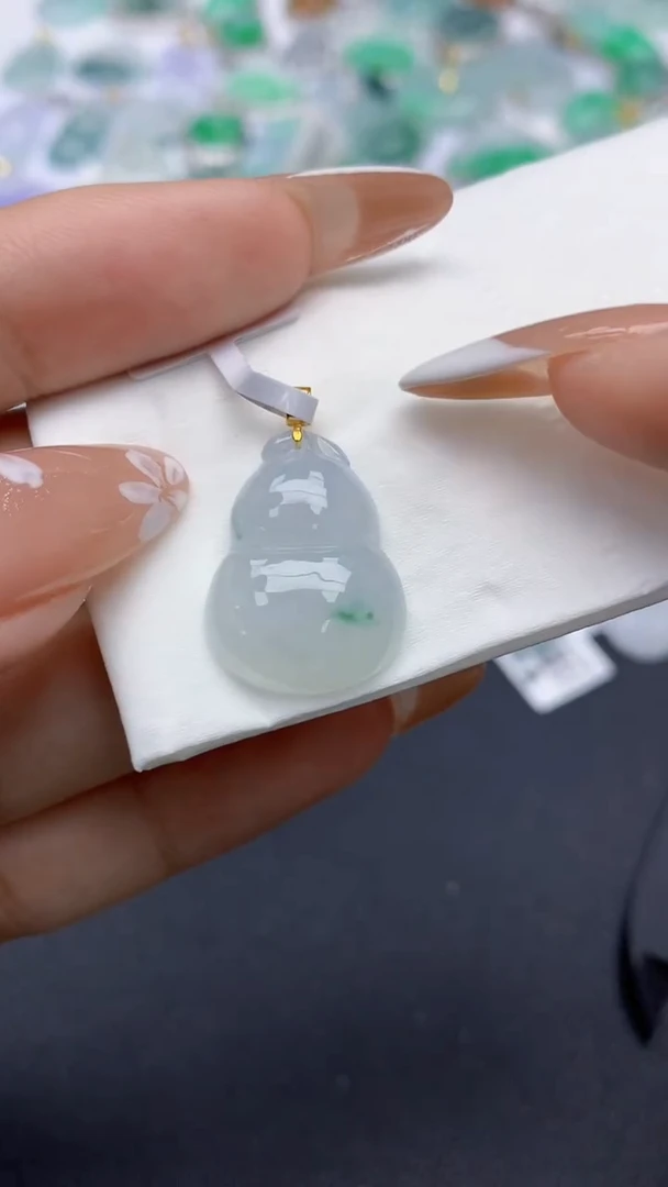 颈饰未镶嵌翡翠天然缅甸a货翡翠百元以上9元证书费自理