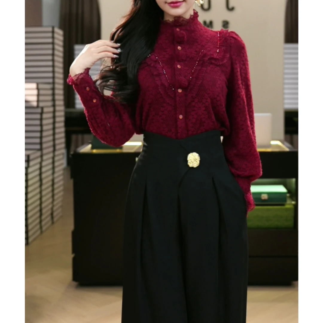 2025秋冬款【H24-D255】气质加绒加厚蕾丝设计感红色植绒衬衫上衣女