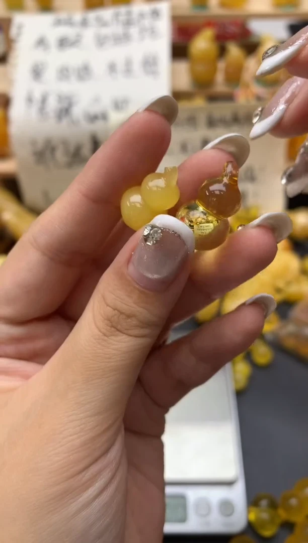 琥珀未镶嵌珠宝奇石100琥珀蜜蜡微瑕