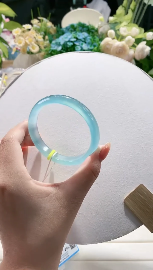 手镯玛瑙/玉髓未镶嵌64-58.5