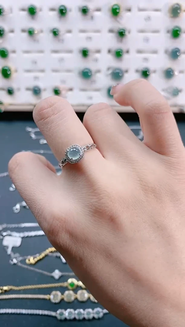 【闪购商品】翡翠戒指银S925镶嵌天然翡翠