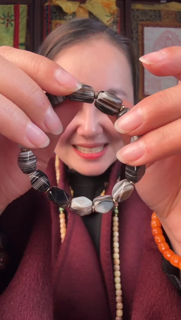 无非金属藏地丝丝古串