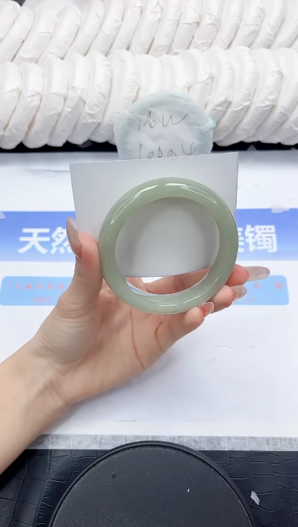 未镶嵌手镯石英质玉282-58
