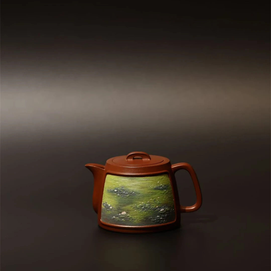 胡静【睡莲】把莫奈的睡莲画在壶上，两种艺术的结合100c 魏思密泥绘