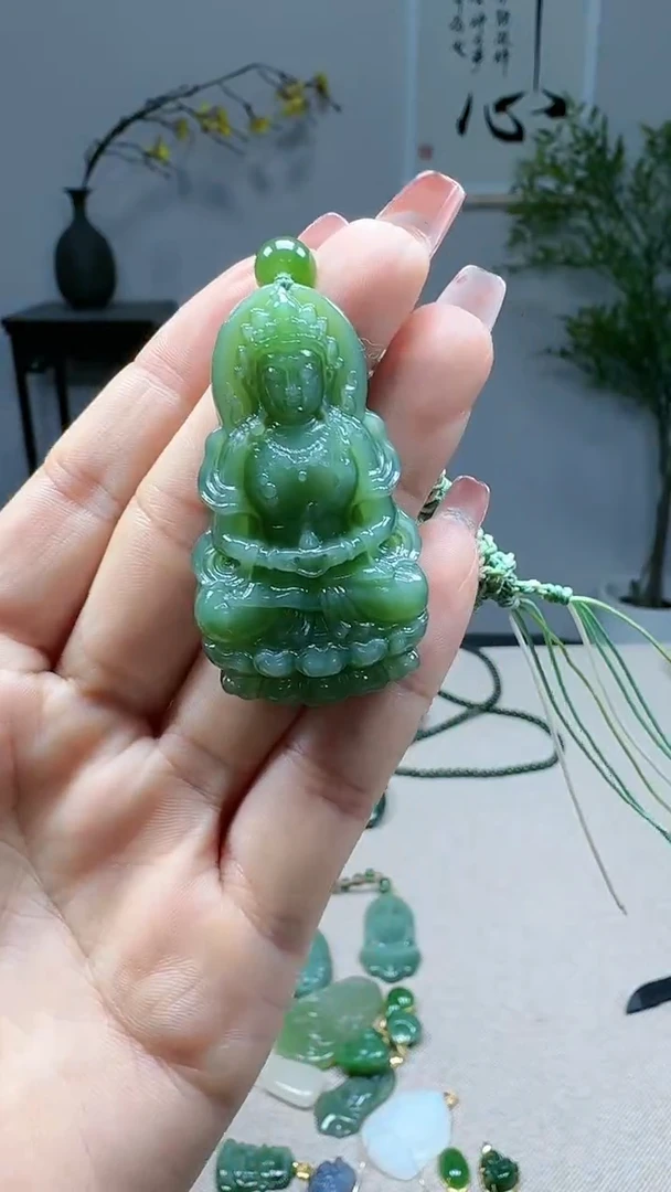 未镶嵌和田玉挂件1