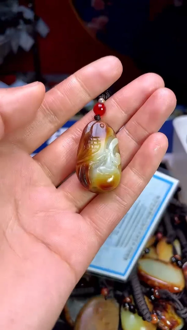 【闪购商品】和田玉颈饰未镶嵌1