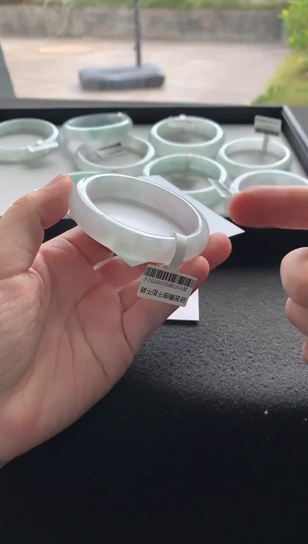 未镶嵌手镯翡翠55正圈A7610买断