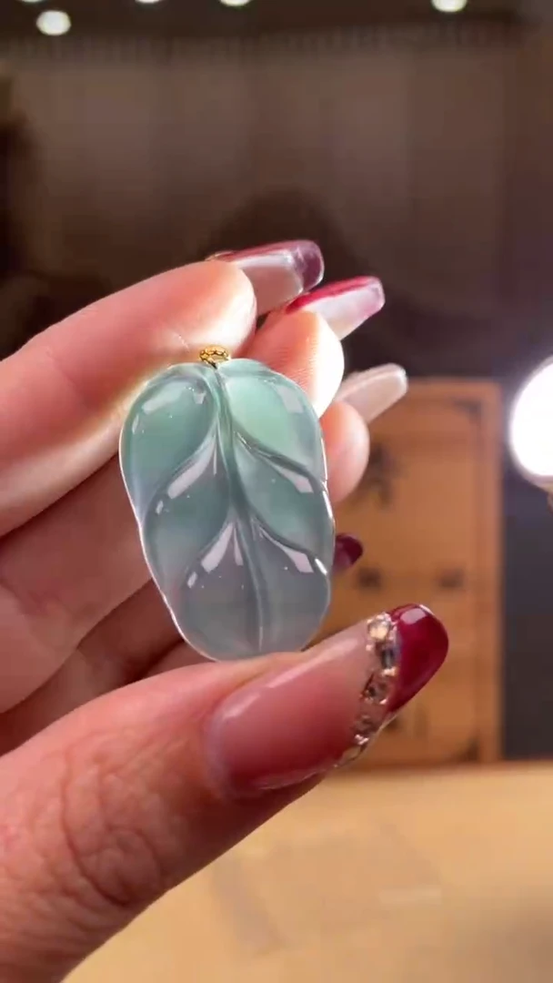 【闪购商品】定制翡翠未镶嵌       *557