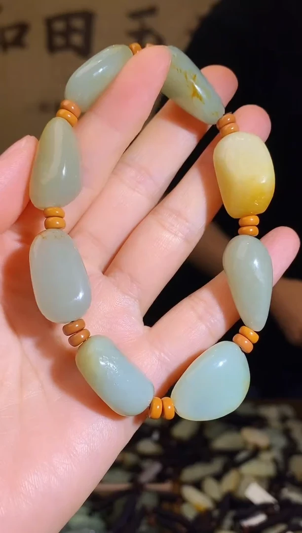 套链未镶嵌和田玉1