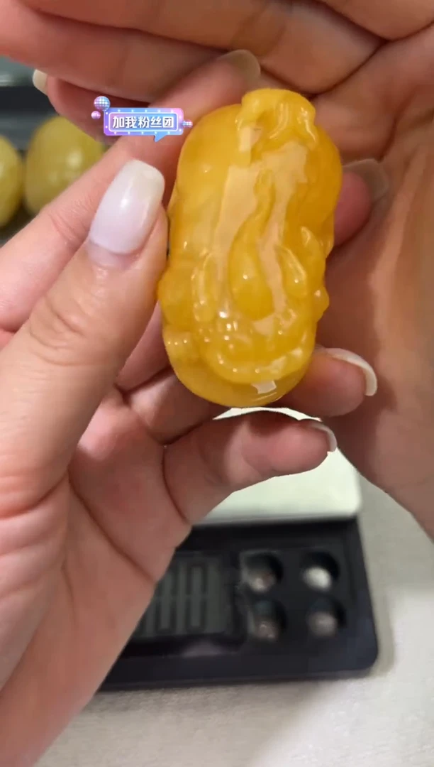 裸石琥珀未镶嵌琥珀蜜蜡吊坠