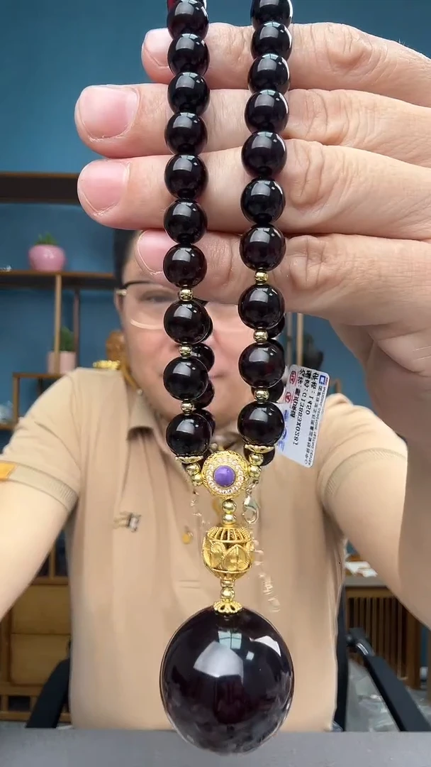 未镶嵌琥珀裸石38蜜蜡