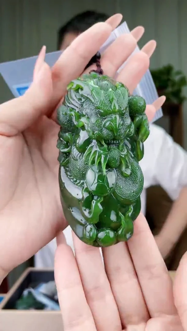 未镶嵌和田玉挂件拍一发一，多样性发货！