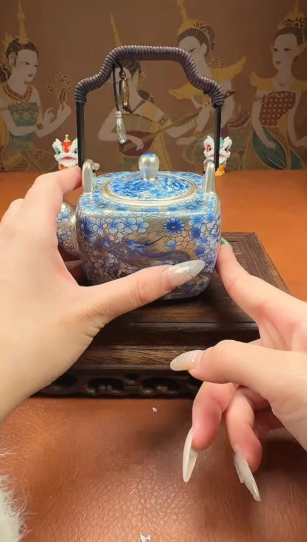 周鸿杰老师手作鎏银一壶