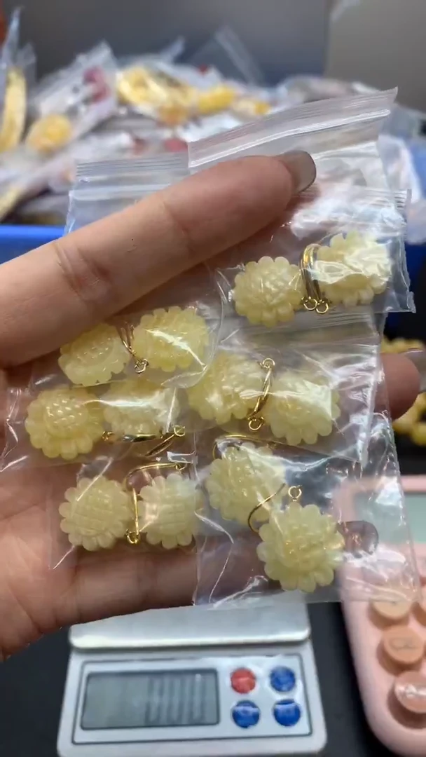 银S925镶嵌琥珀珠宝奇石2086多样性发其一