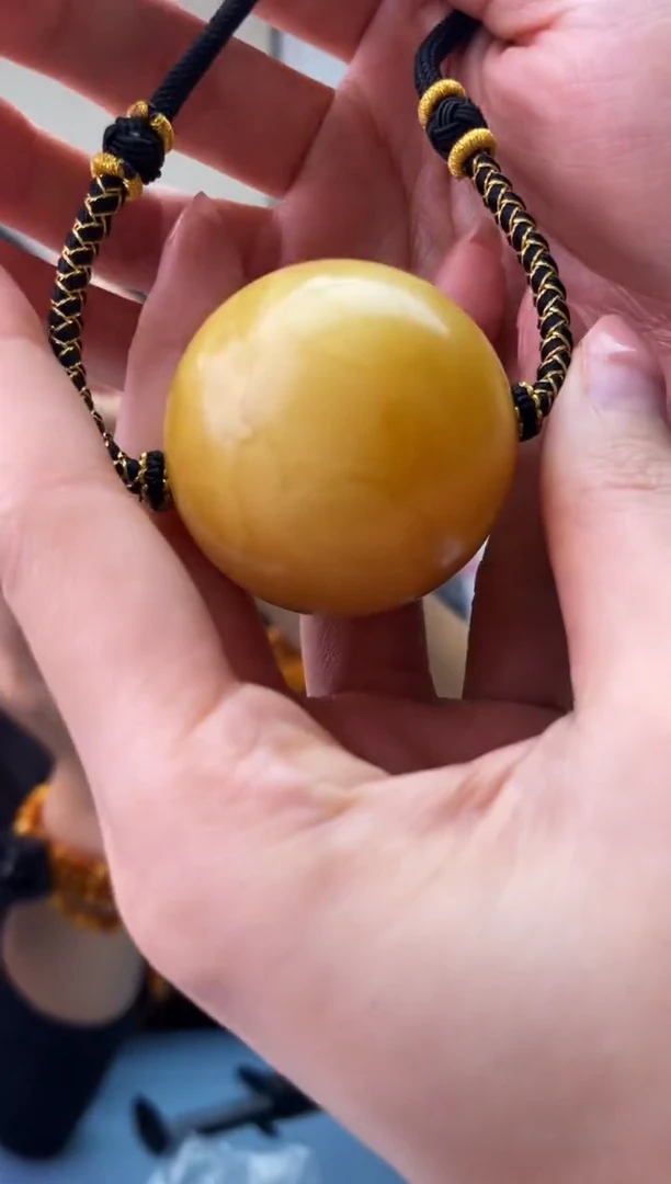 琥珀未镶嵌珠宝奇石T040假一罚十，多样性发一件