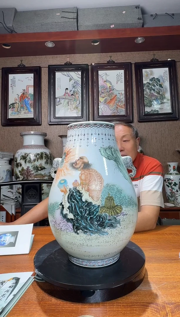 瓷版画景德镇陶瓷粉彩达摩双耳浮筒尊