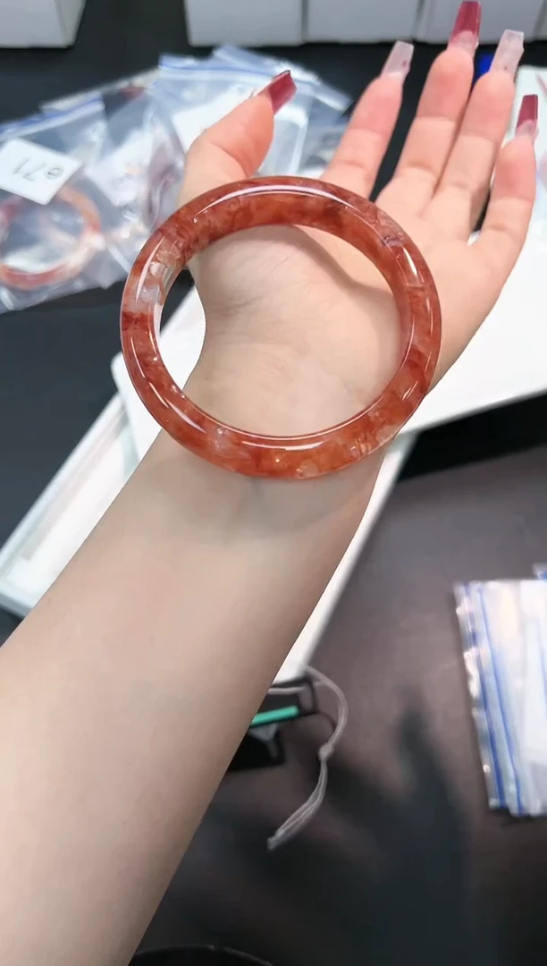 【闪购商品】水晶手镯未镶嵌72e多样性发其一/1条默认微瑕58