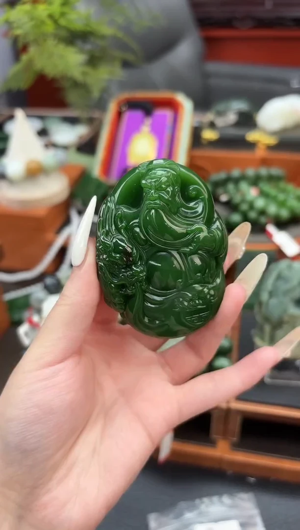 吊坠(不含链)未镶嵌和田玉董小姐推荐 多样性发货 拍一发一