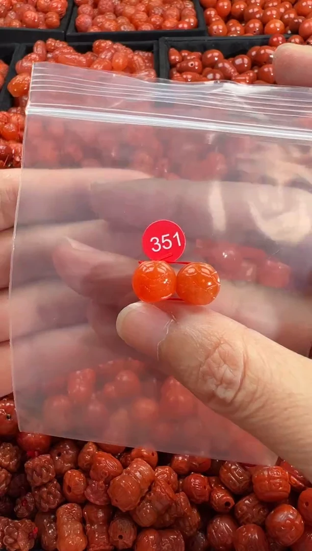 颈饰未镶嵌南红玛瑙11