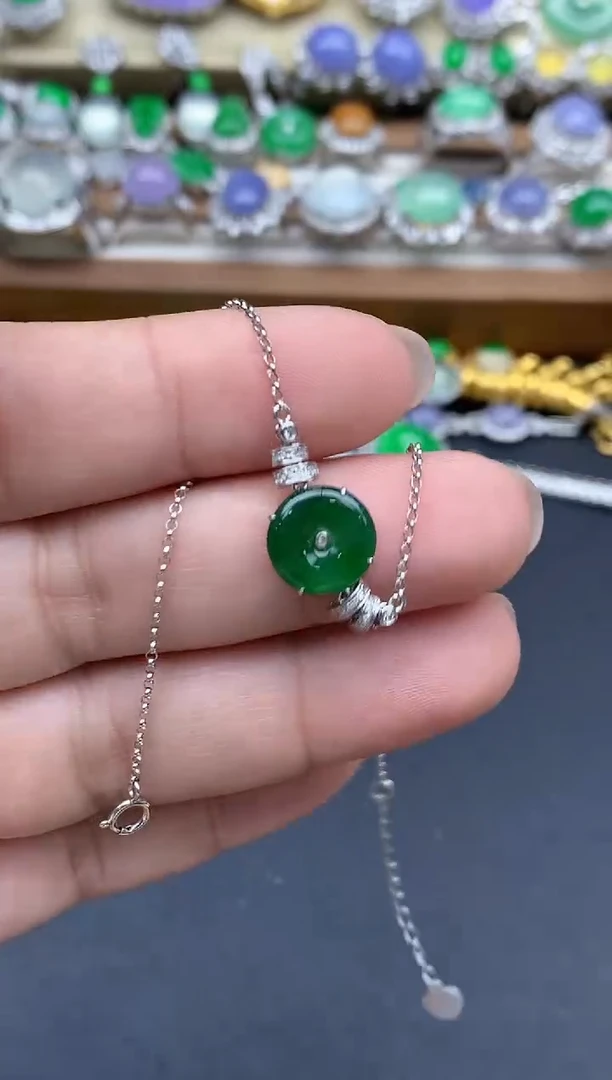 18K金镶嵌手链翡翠376-春日珠宝