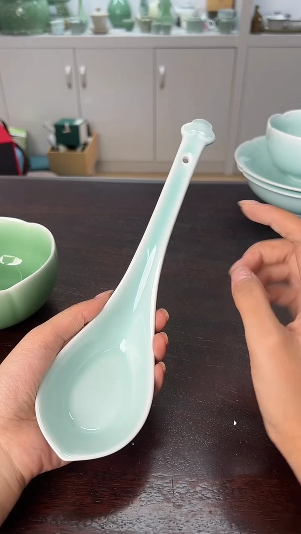 龙泉云间青瓷小米茶器