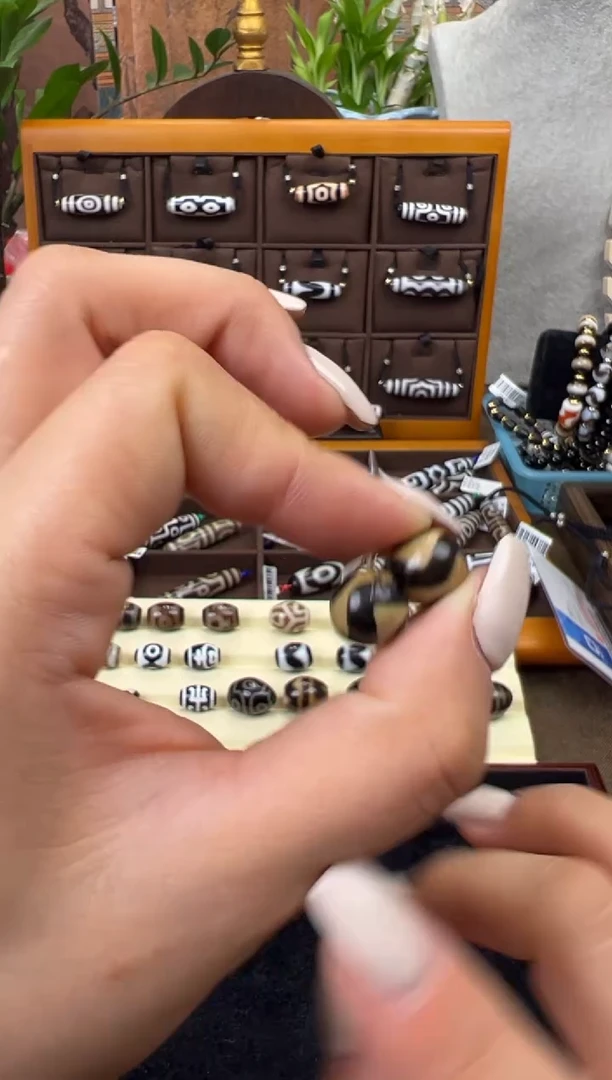 【闪购商品】玛瑙/玉髓吊坠(不含链)未镶嵌6.微瑕