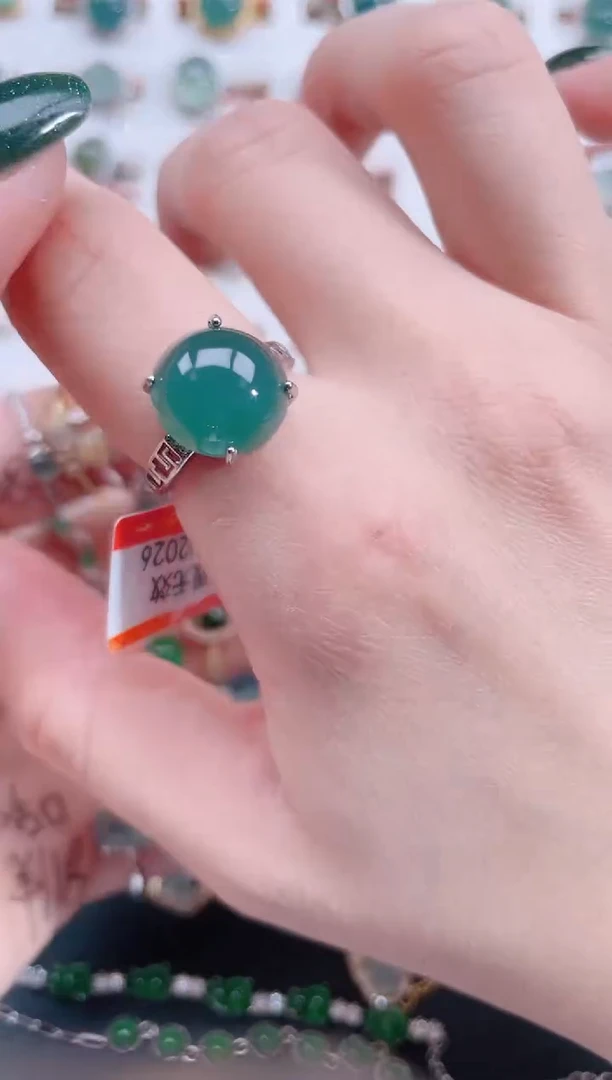 银S925镶嵌戒指翡翠天然翡翠