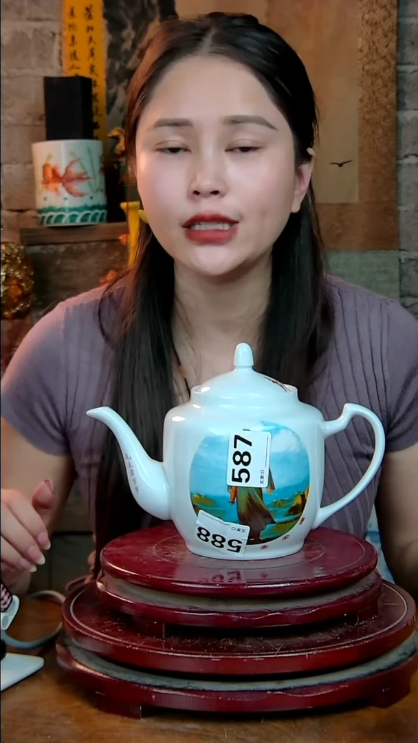 摆件景德镇陶瓷去安源茶壶