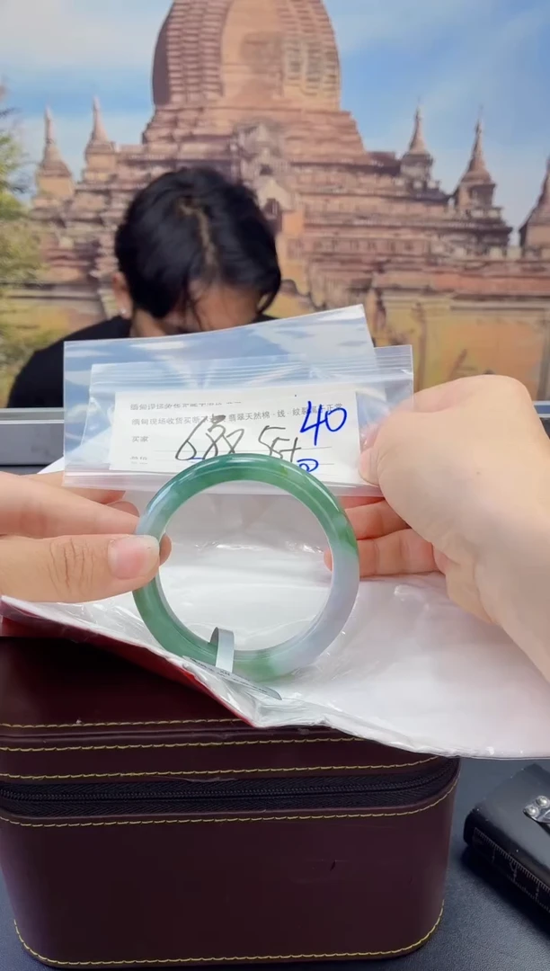 定制翡翠手镯未镶嵌毛货手镯需精细抛光/55