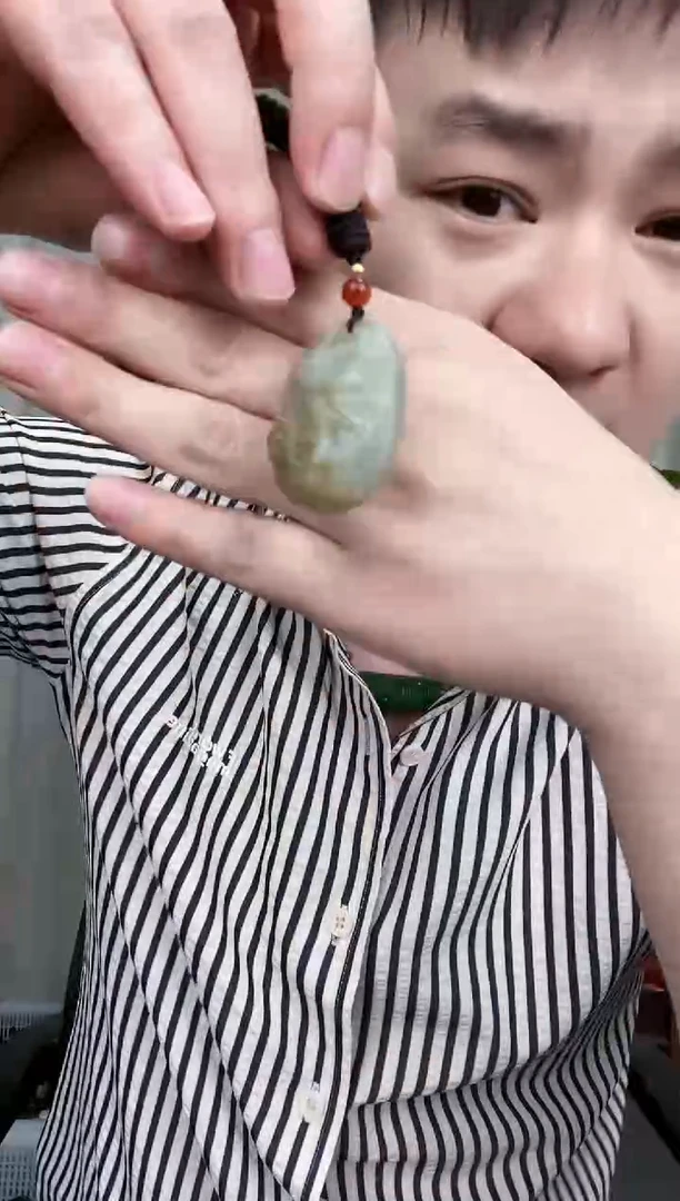 和田玉未镶嵌挂件拍一发一，多样性发货！