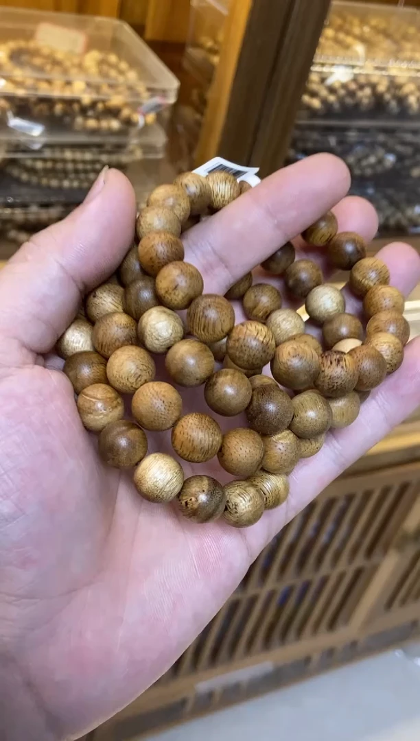 沉香手串 菩萨棋圆珠单圈红土沉1.1多样性发其一