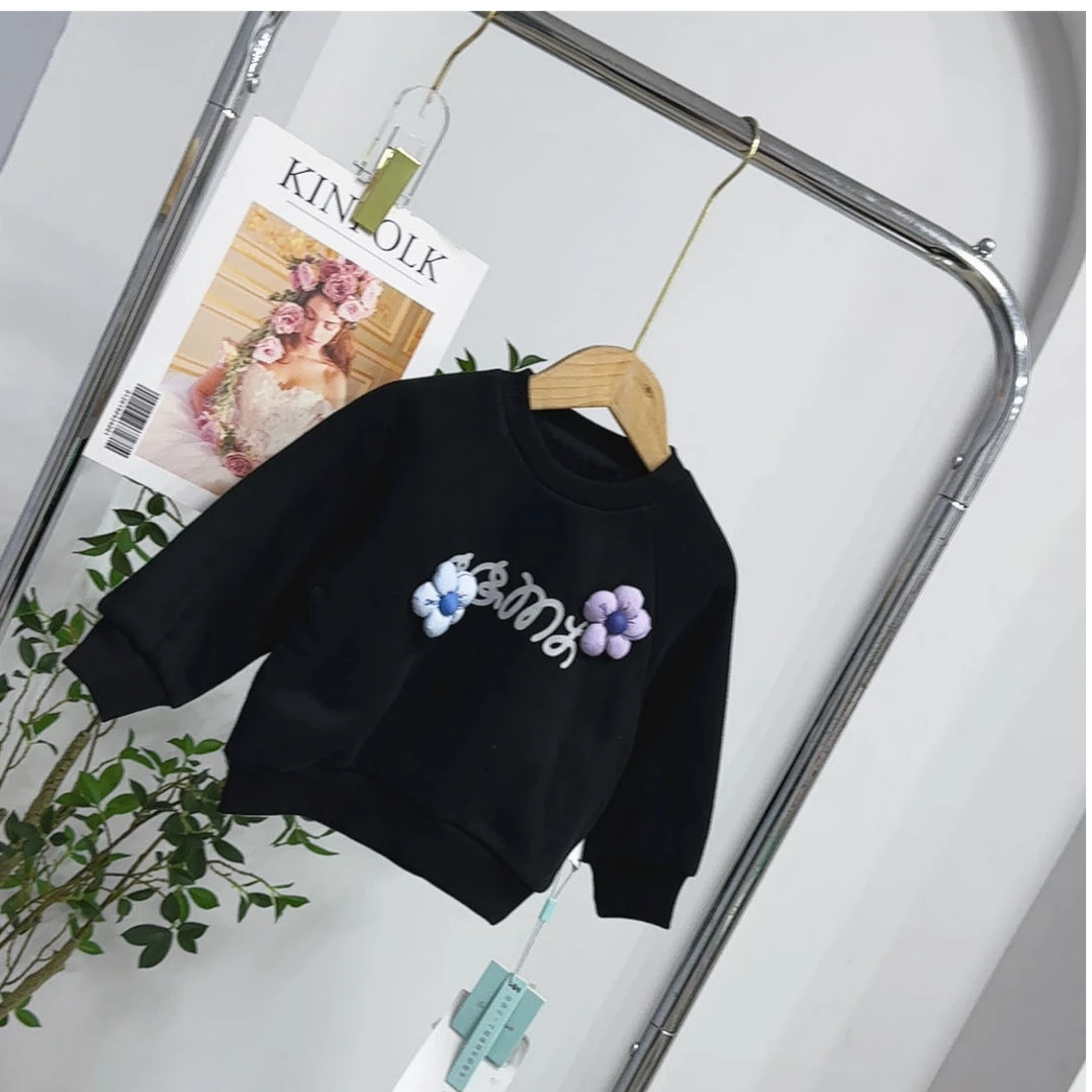 36590时尚春季圆领卫衣黑色