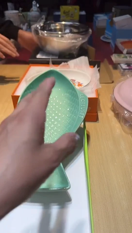 瓷片生活的本意是开心啊@@1