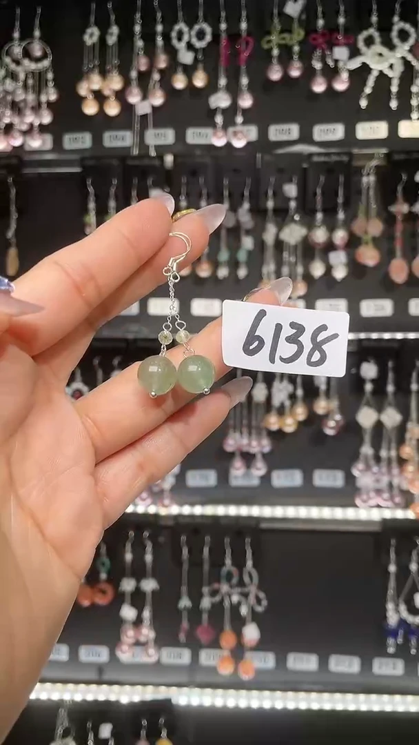 紫晶耳饰银S925镶嵌喜欢拍随机发