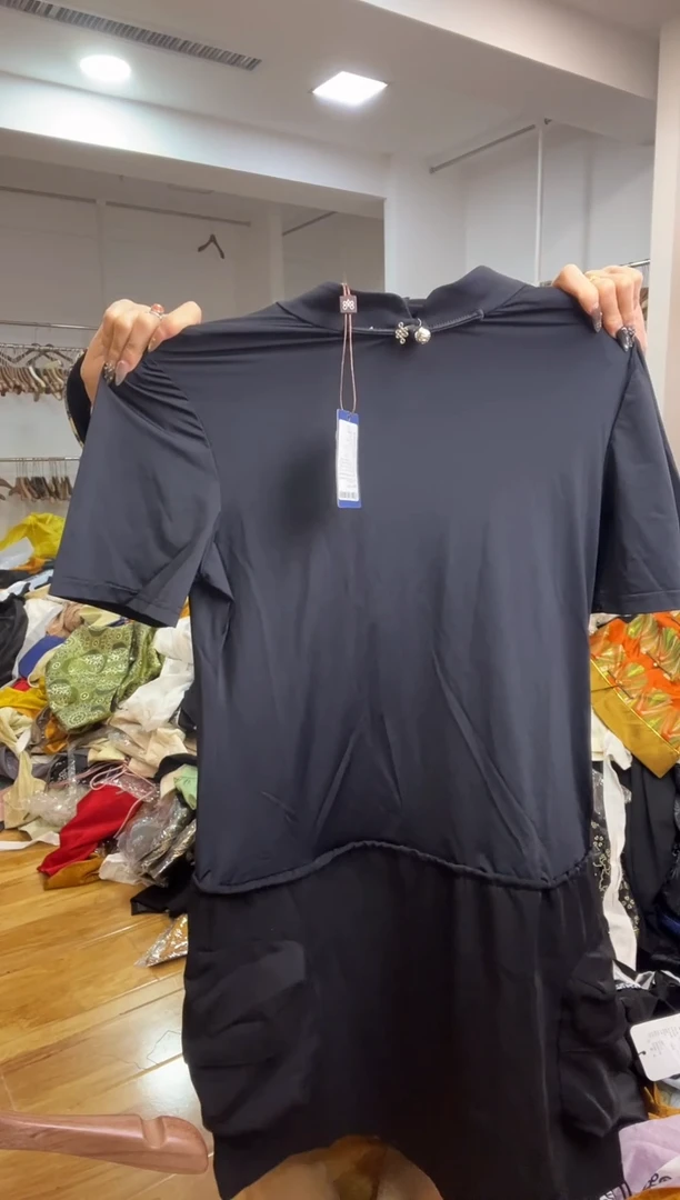 L码        105-115斤   裙子