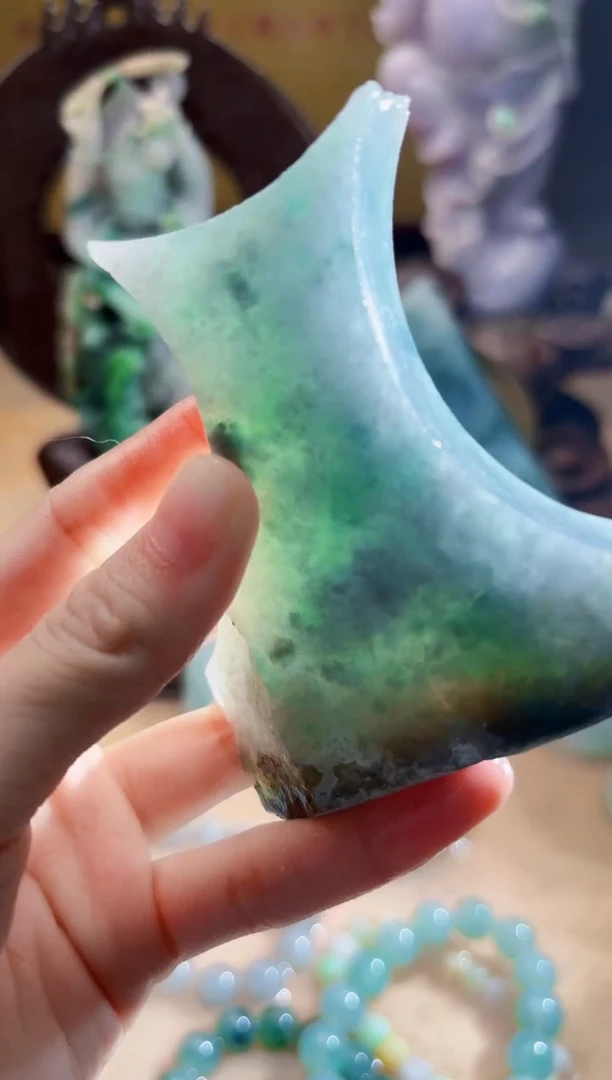 未镶嵌挂件翡翠A货柠优8238