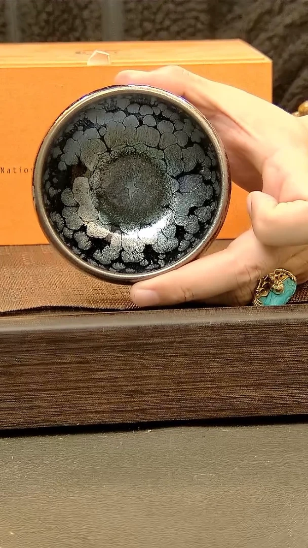 茶盏556=。。。。。。。。