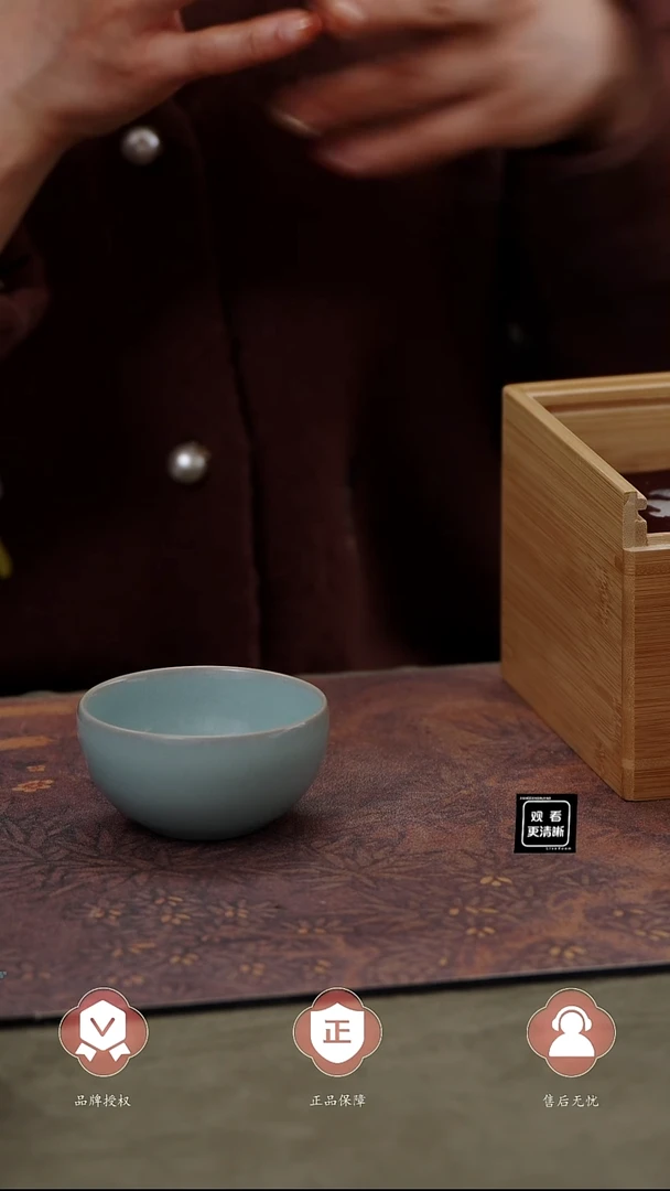 【闪购商品】杯省工美李老师手签鸡心杯....