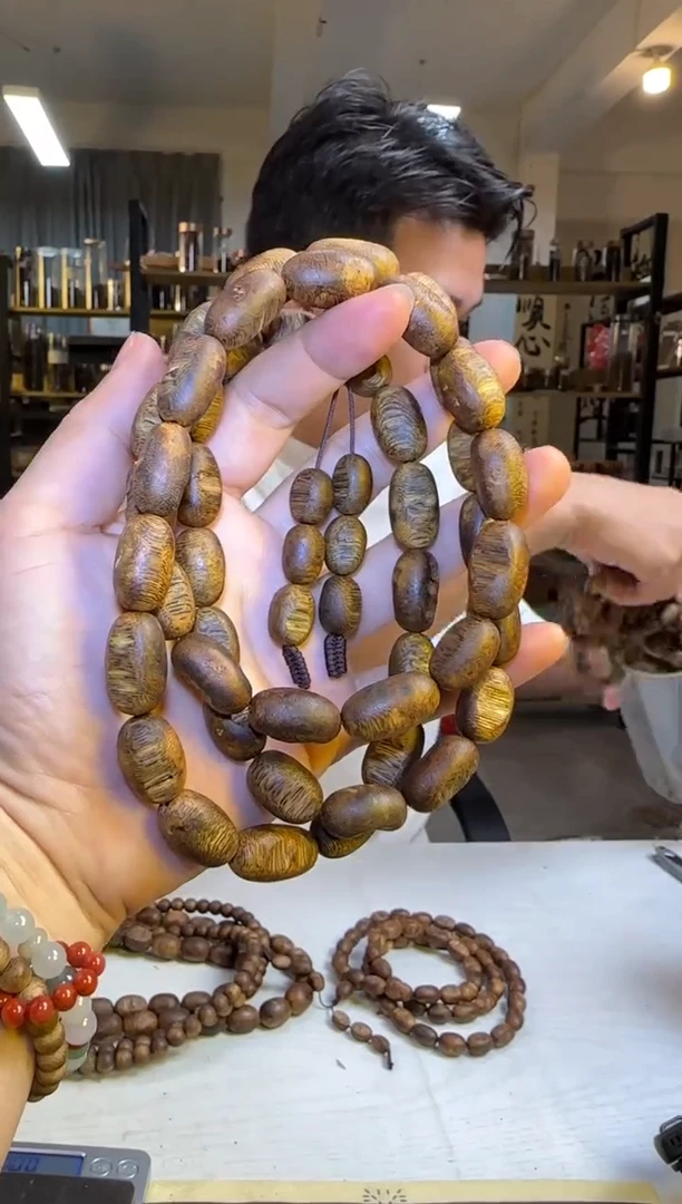 沉香手串99沉海南高山老料紫棋母树种留疤长串41g+