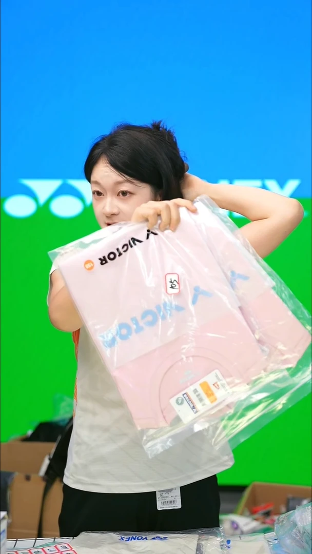 105号清仓衣服不退不换!155