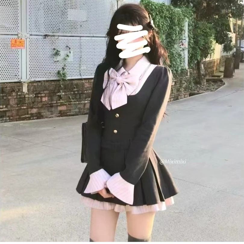 学院风秋冬新款长袖拼接蝴蝶结连衣裙设计感长袖辣妹显瘦甜美短裙