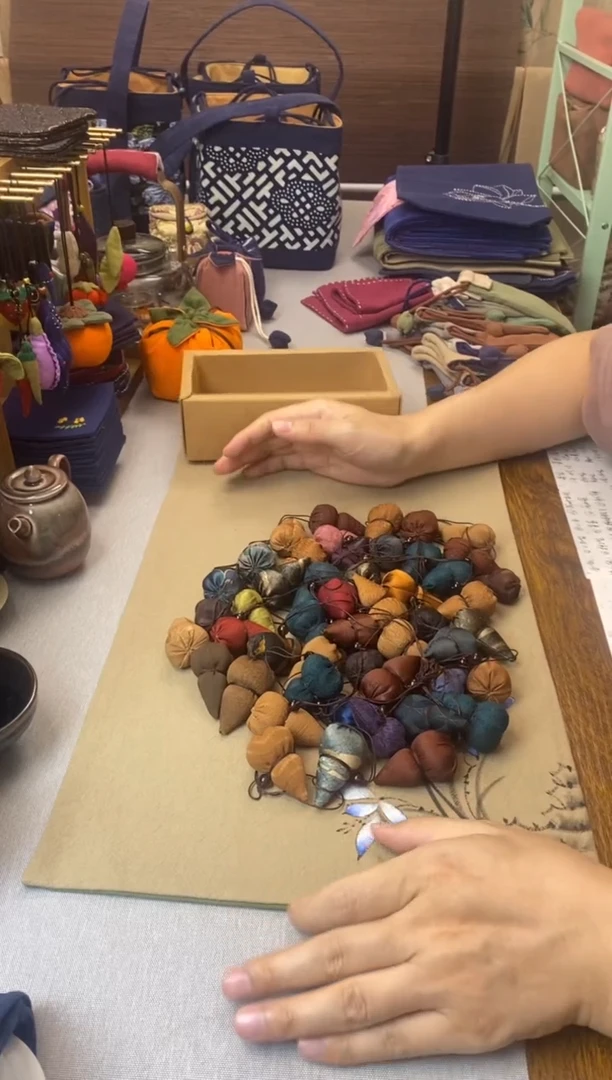 香云纱小葫芦1个——