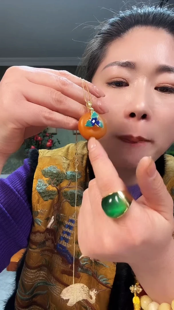 【闪购商品】树脂制品0000000T250