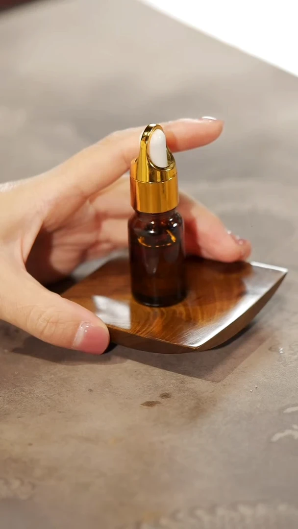 柏木（崖柏）陈化料提取10ml