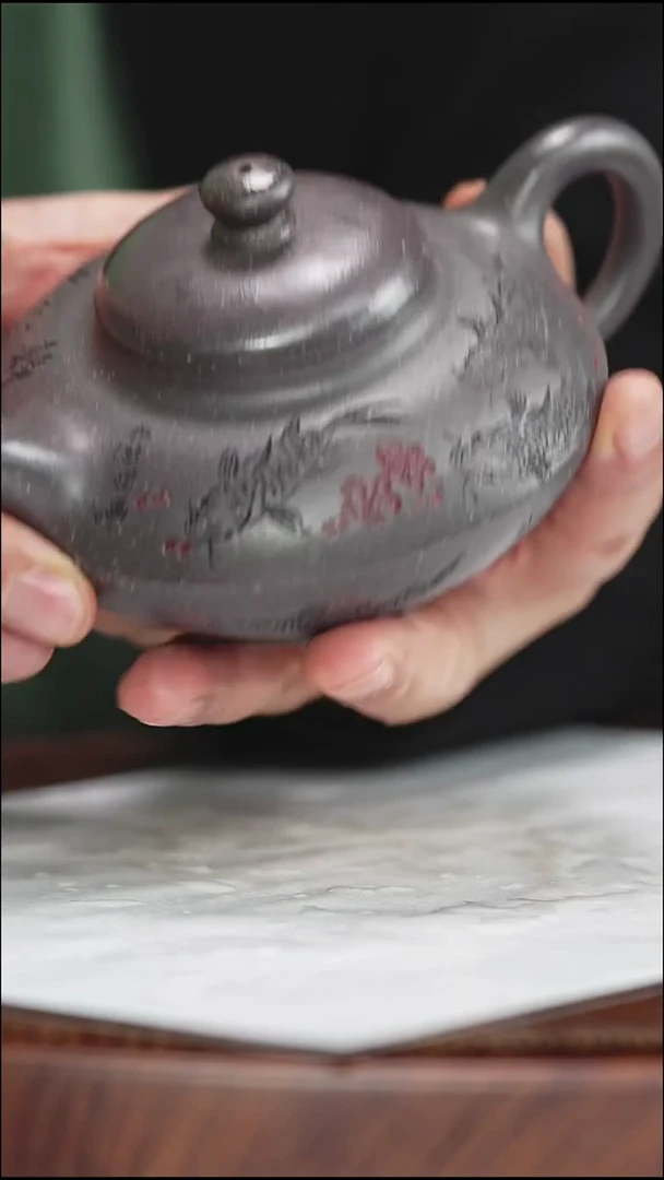 宜兴原矿高端紫砂 乾隆青灰段 245cc