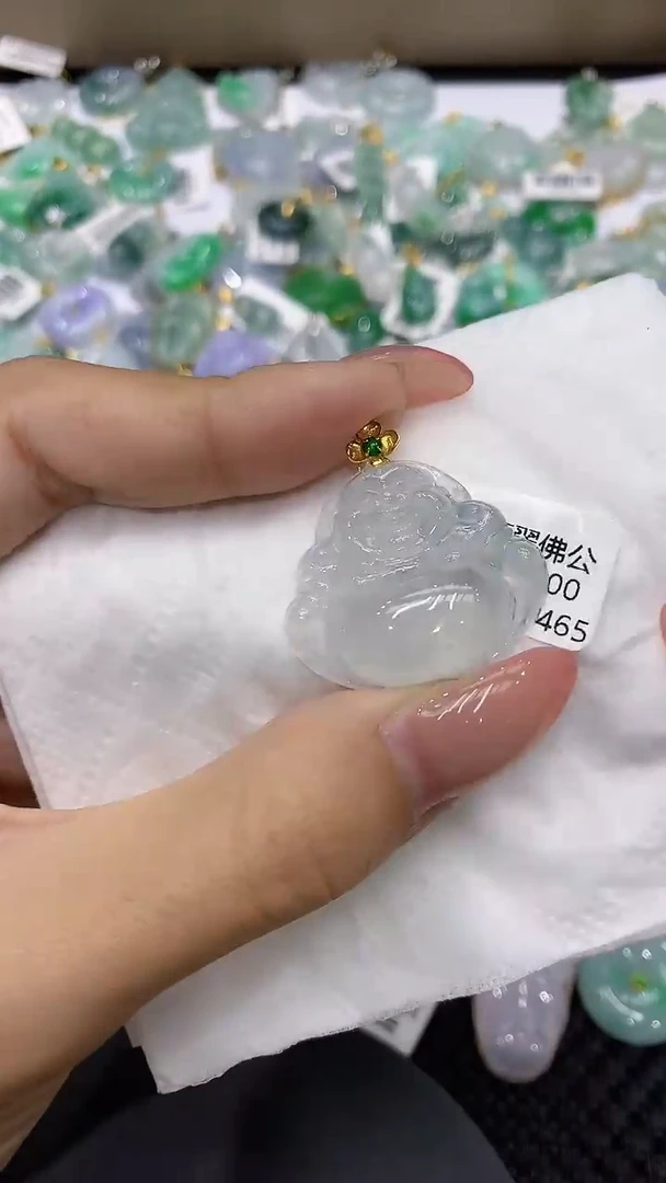 颈饰18K金镶嵌翡翠11111111