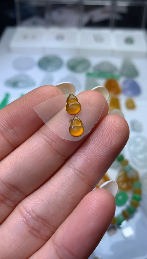 未镶嵌定制翡翠毛货