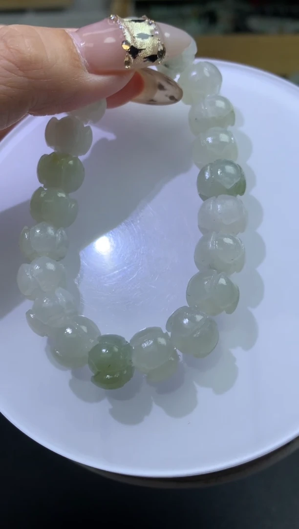 未镶嵌定制翡翠毛货   卡10.8