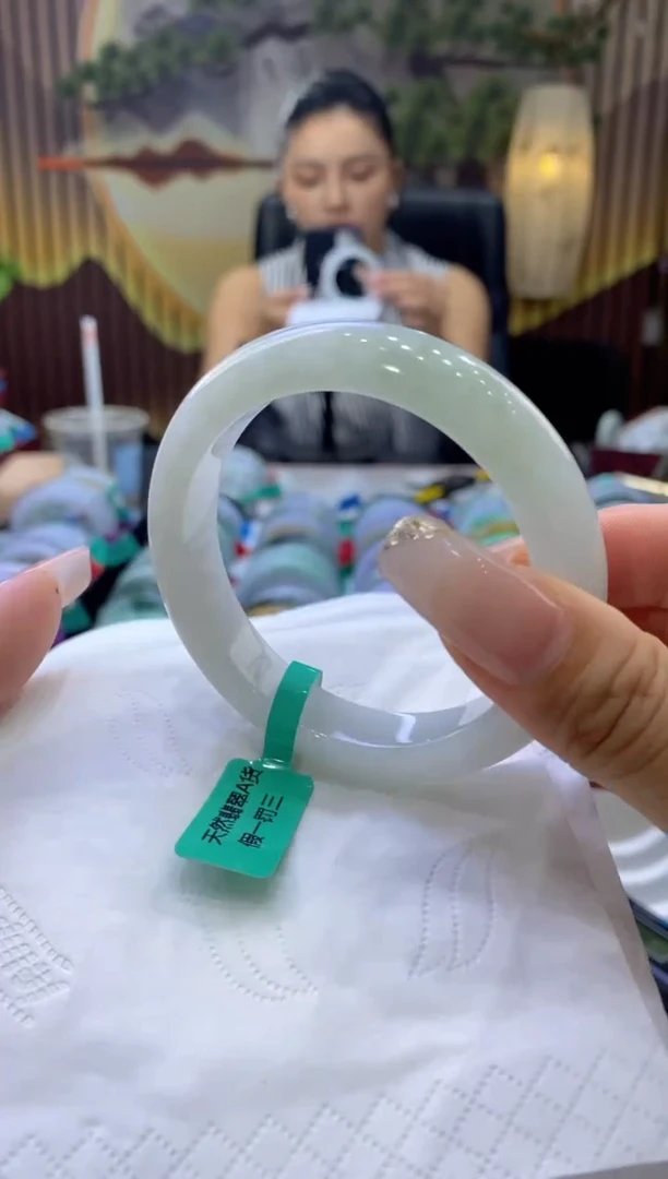 翡翠手镯未镶嵌000003316